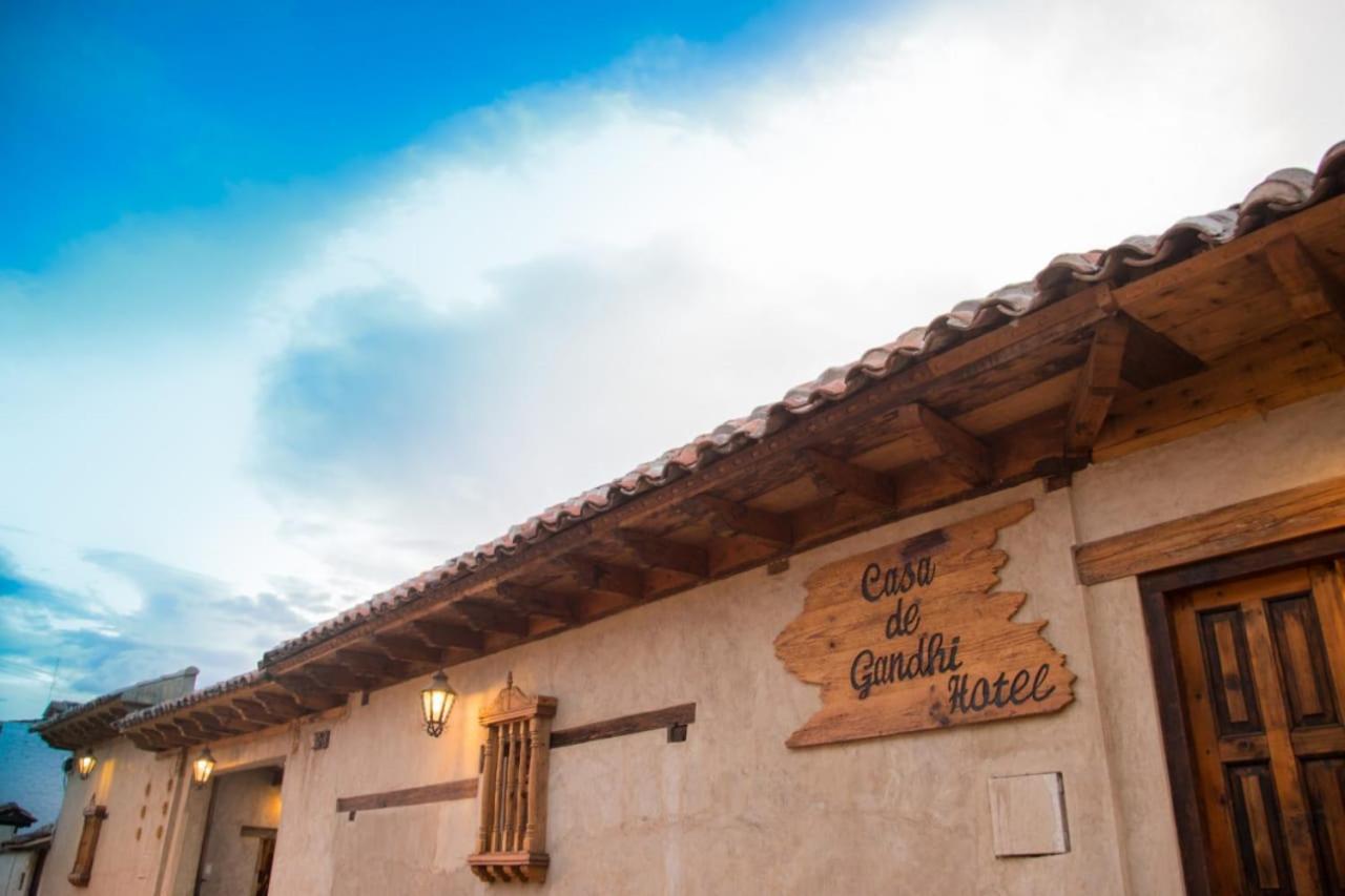 Hotel Casa De Gandhi ซานกริสโตบัล เด ลาสกาซาส ภายนอก รูปภาพ